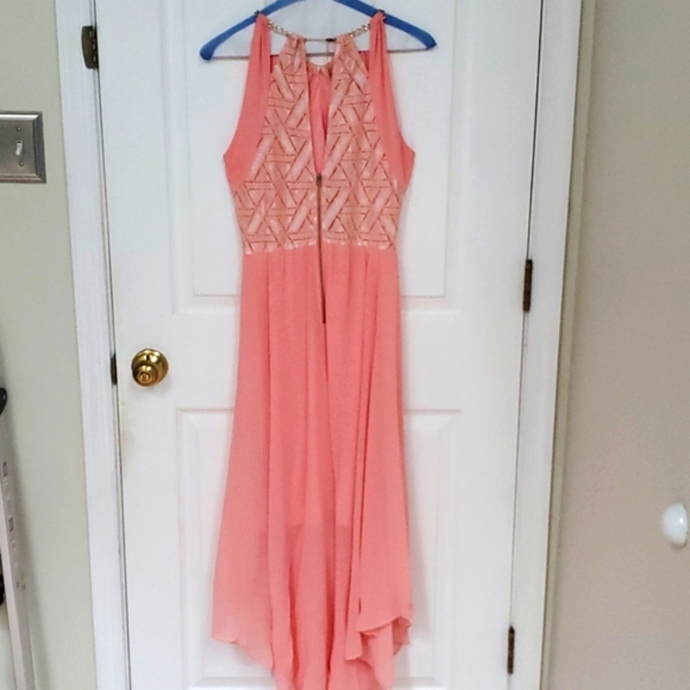 Evening dress; Color: Peach - Picture 5 of 5